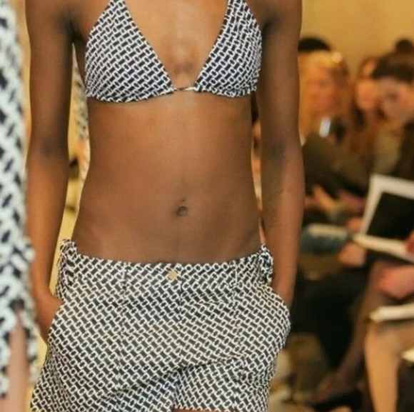 DVF Runway Shorts w/Front & Back Pockets Black & White - Picture 1 of 7
